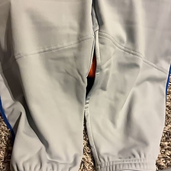 Nike men’s knicker baseball pants. Size small. Gray with royal blue piping - Picture 2 of 4